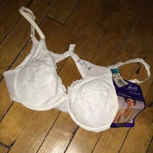 Lilyette‎ White Lace Bra
